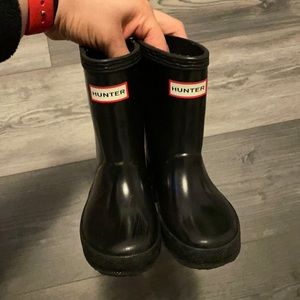 Kids hunter  rain boots size 6 uk / us 7b